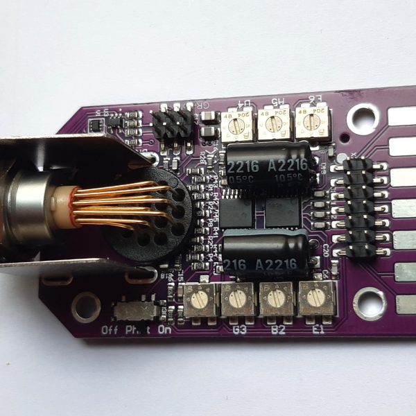 Output board with new 16pin connector and 7 preamps - Image 2